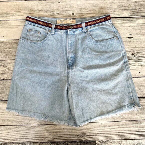 Vintage High Rise Embroidered Waistband Light Wash Frayed Hem Jean Shorts - Picture 1 of 13